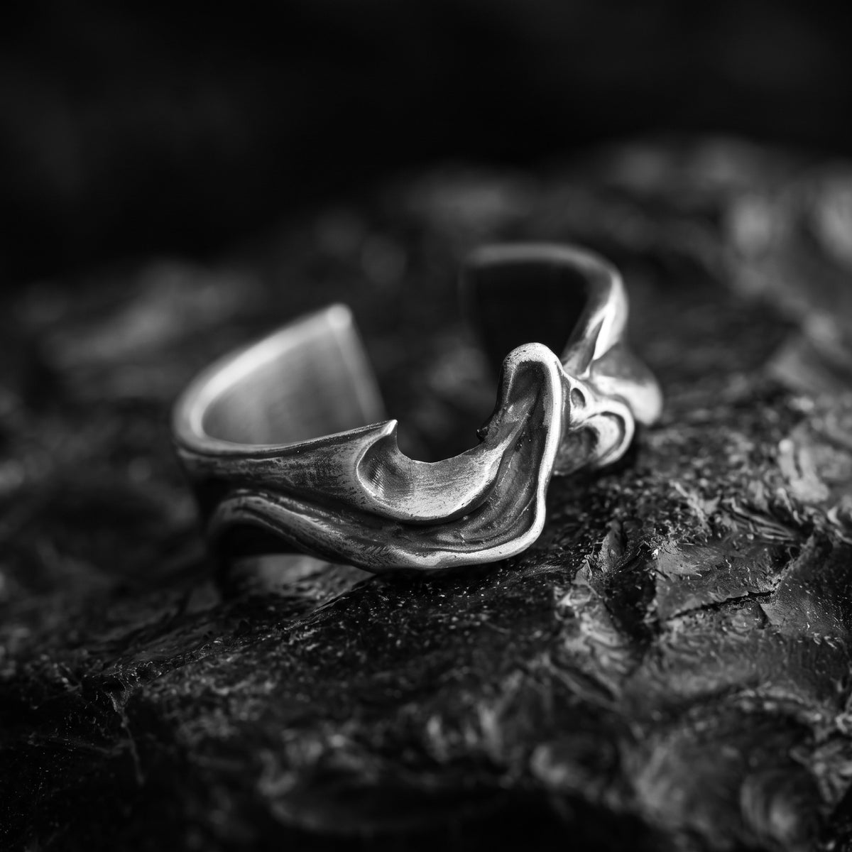 The Sculpted Wave Open Ring