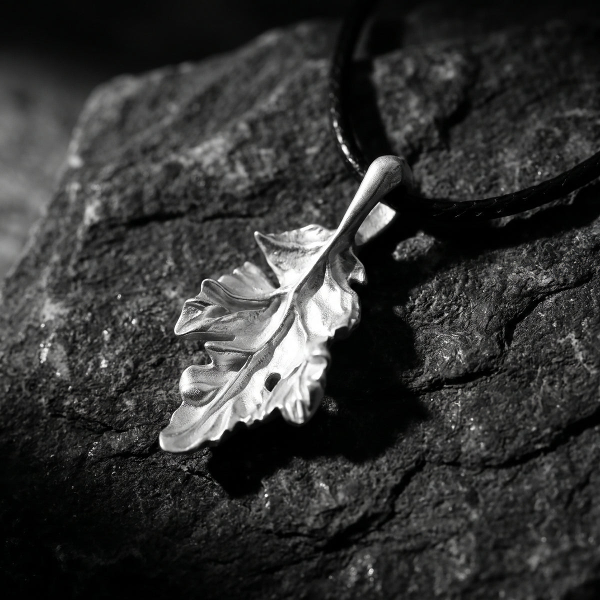 The Oak Leaf Pendant Necklace