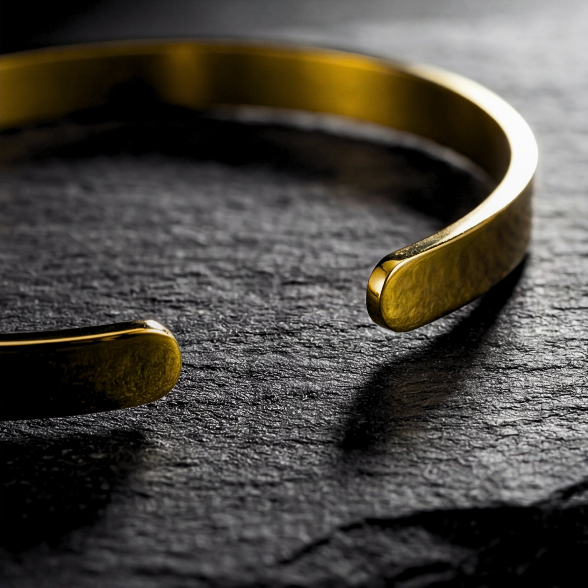 Classic Cuff - Gold - 5mm