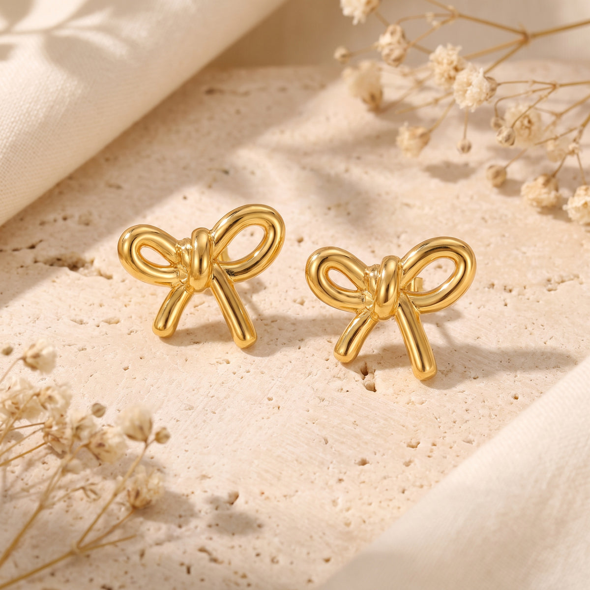 The Bow Knot Earrings