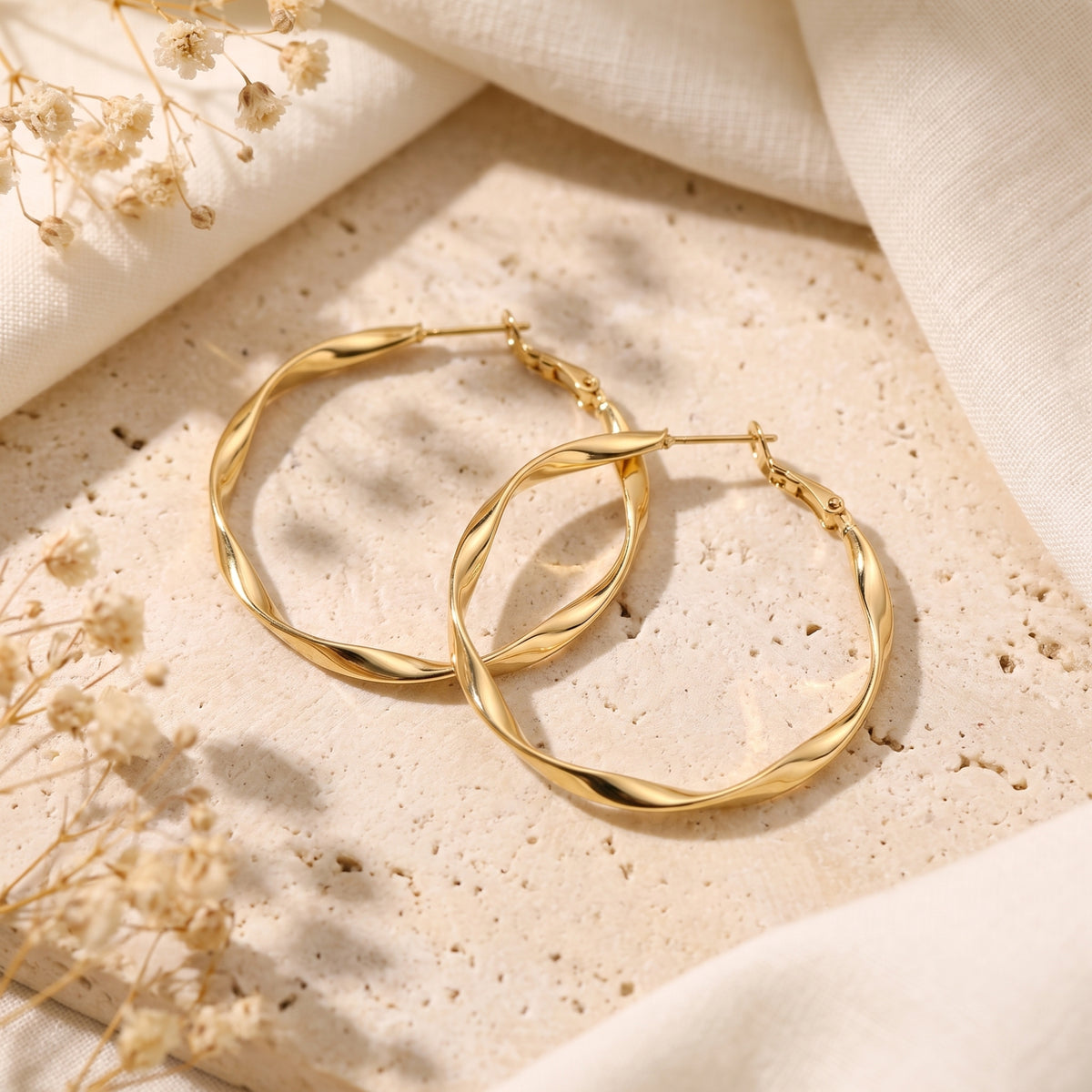 The Twisted Oval Earrings