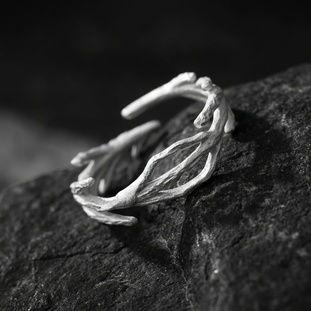 The Intertwined Branch Ring