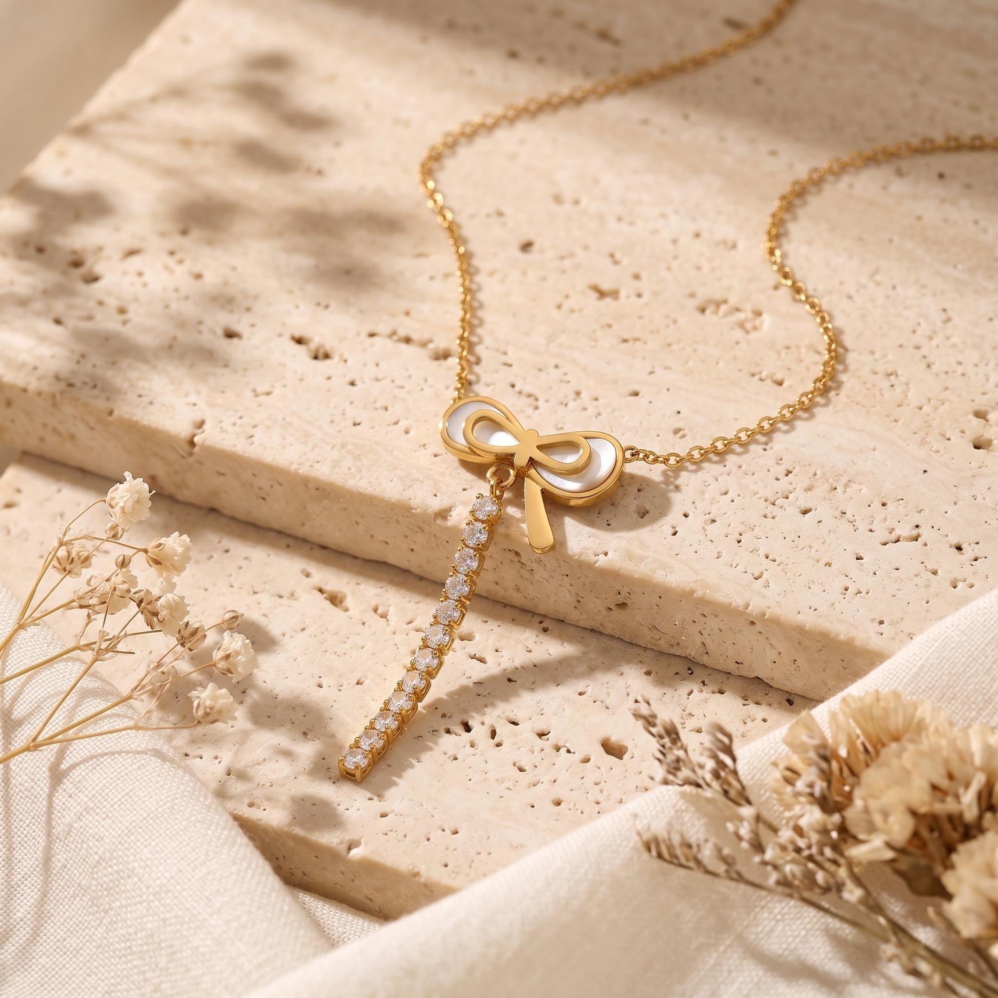 The Aurelia Bow Necklace