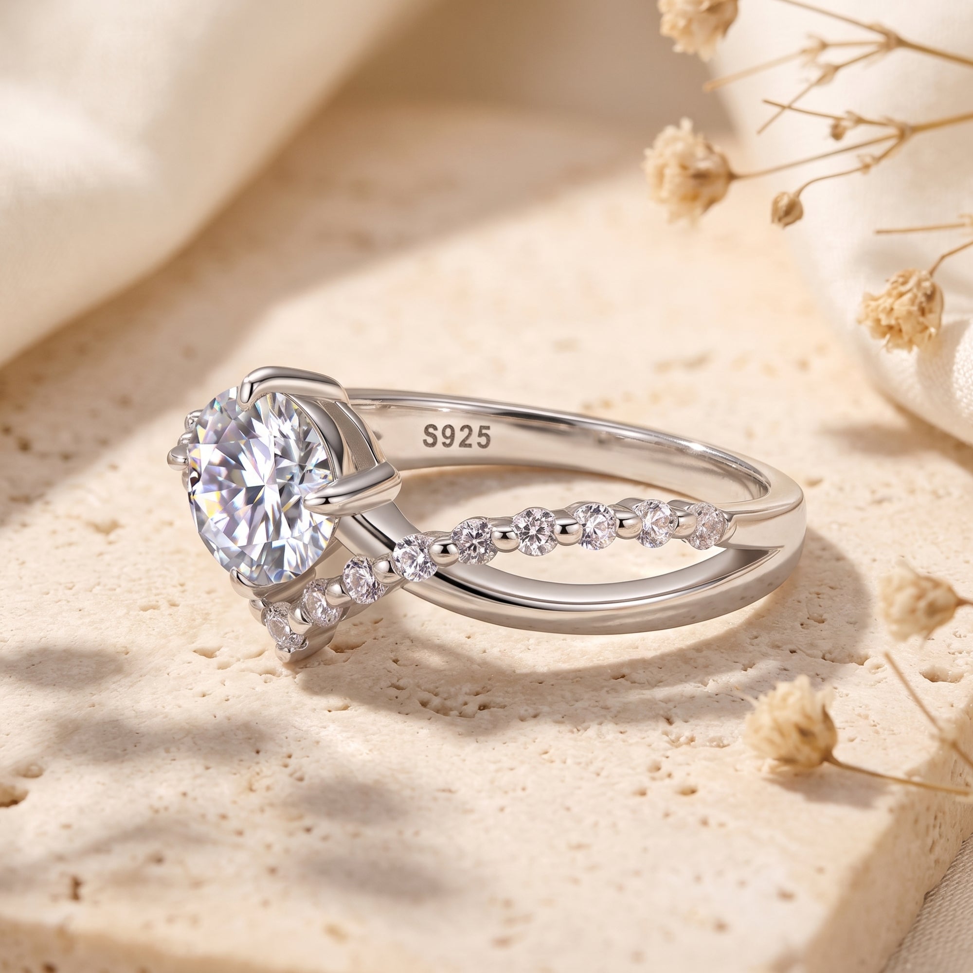 The Chevron Split Band Ring