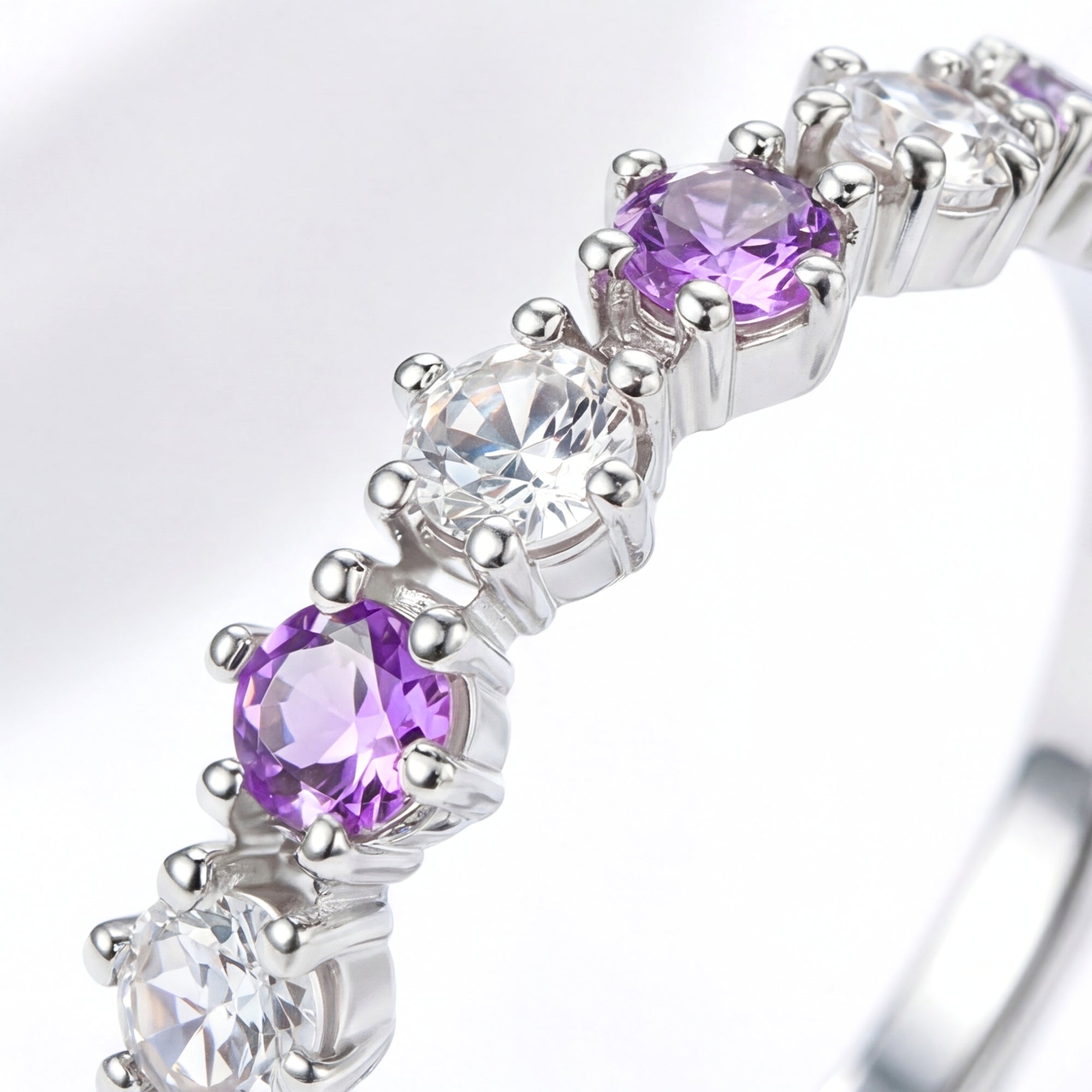 The Amethyste Eternity Ring - S925 Sterling Silver