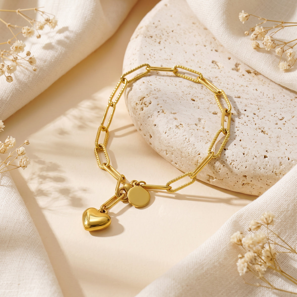 The Heart Charm Link Bracelet
