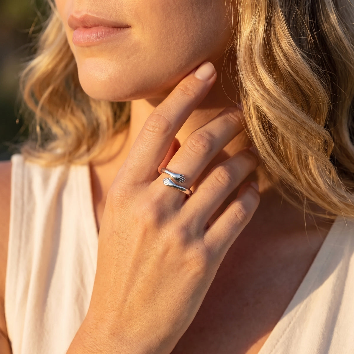 The Hugging Arms Ring