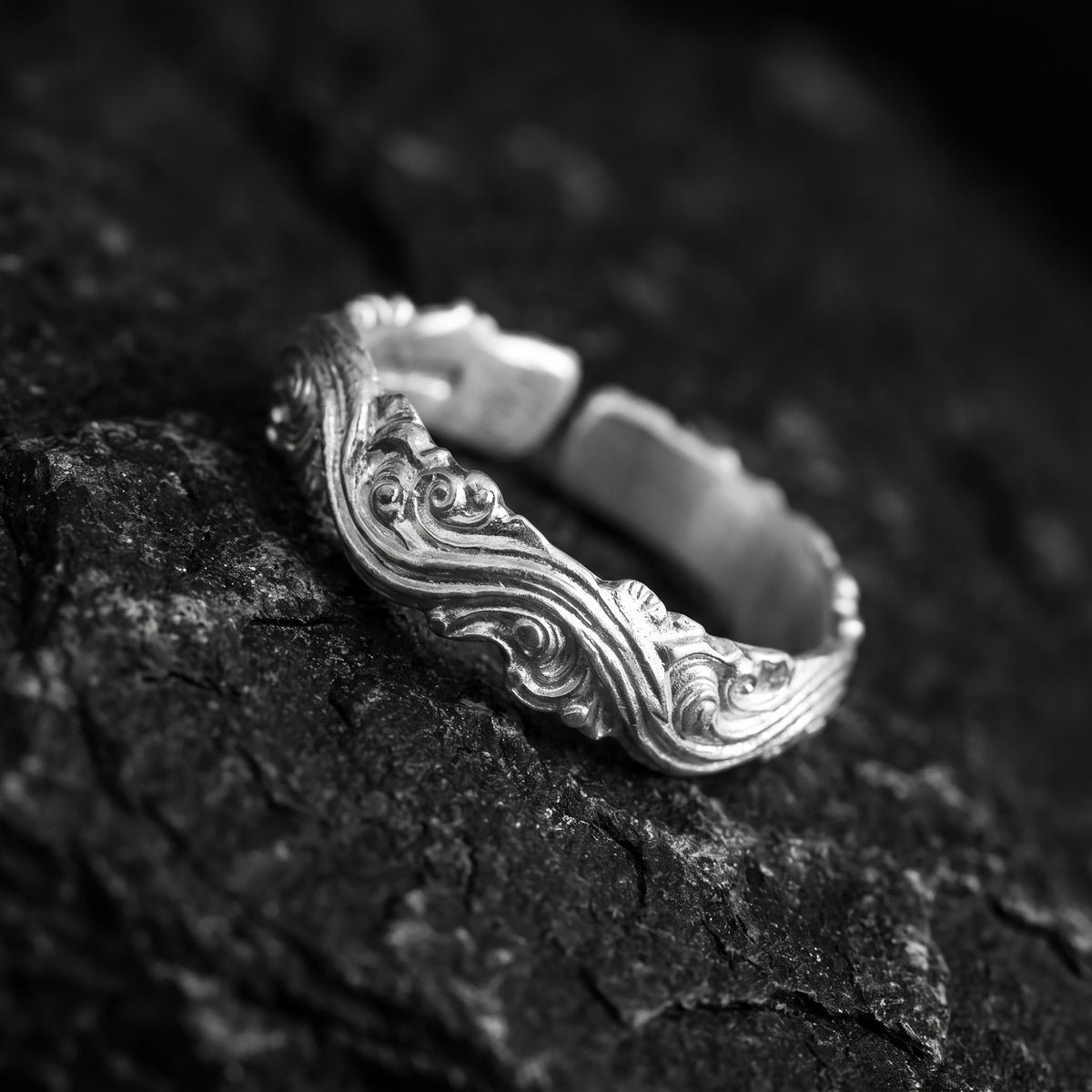 The Wave Scroll Open Ring