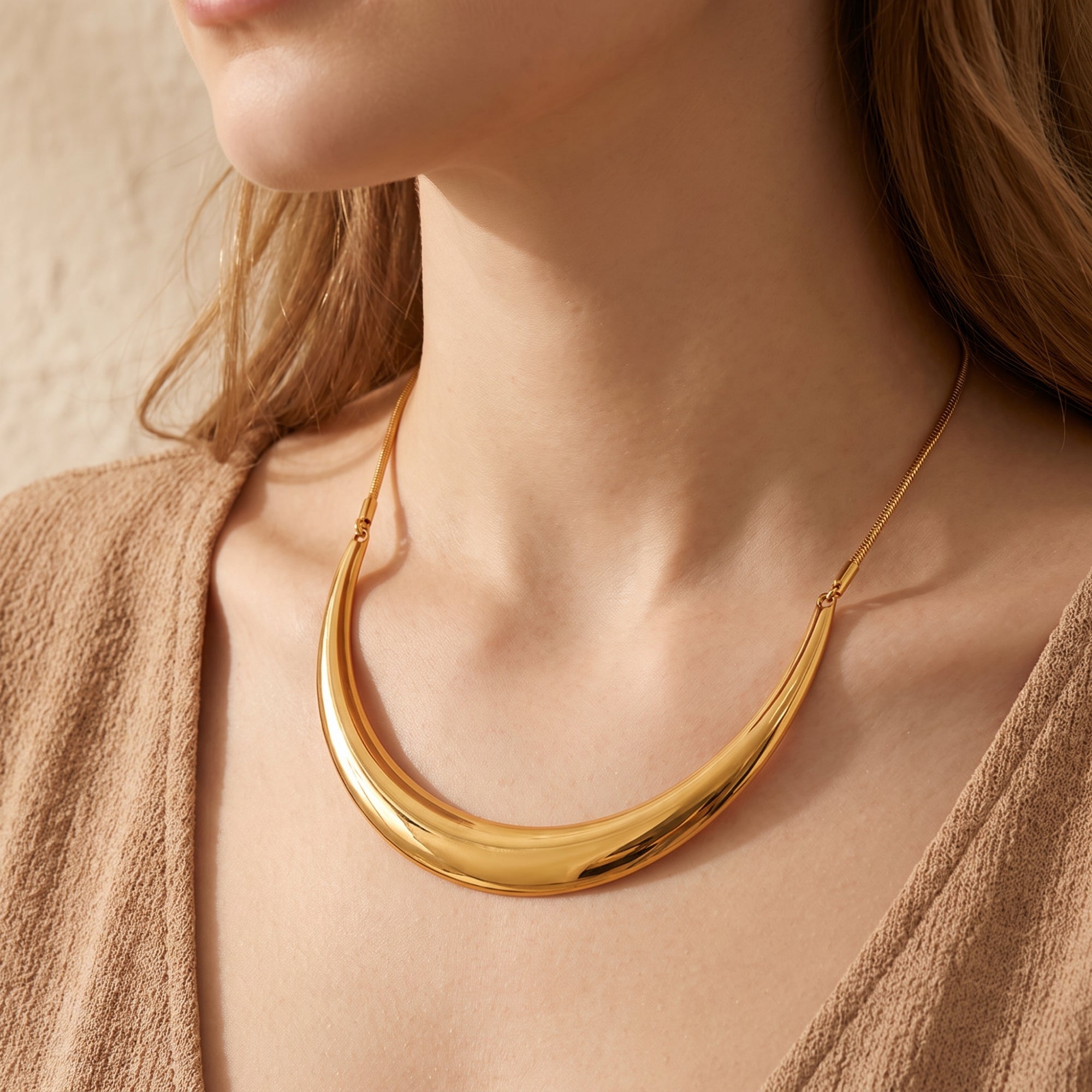 The Crescent Collar Necklace