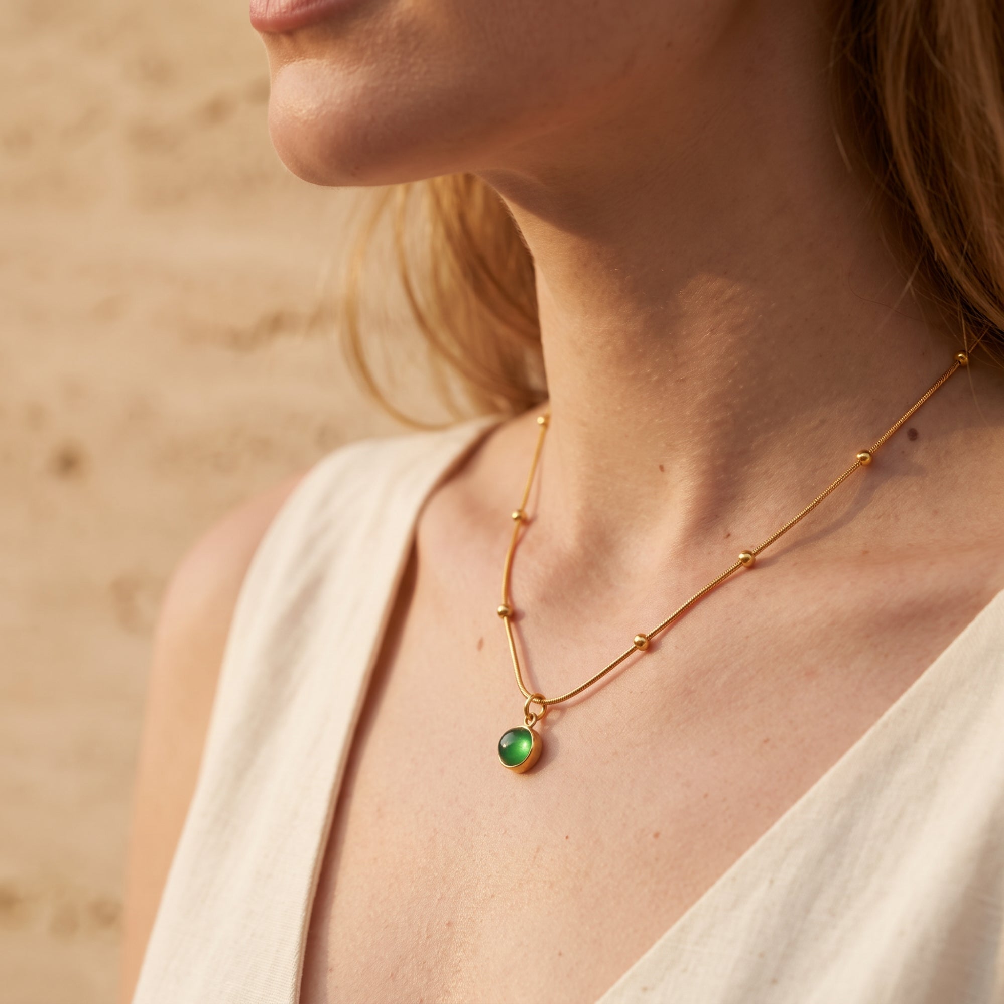 The Verdant Bezel Pendant Necklace