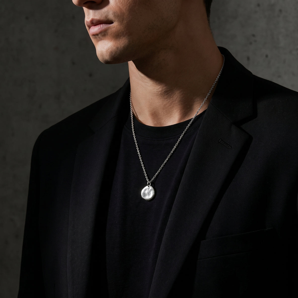 The Textured Pebble Pendant Necklace