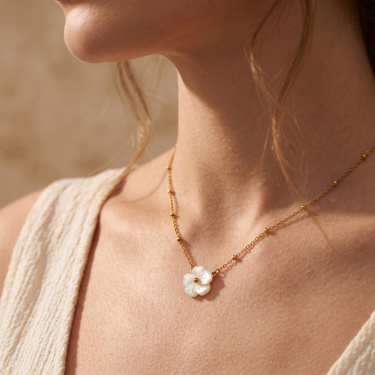 The Flora Station Necklace