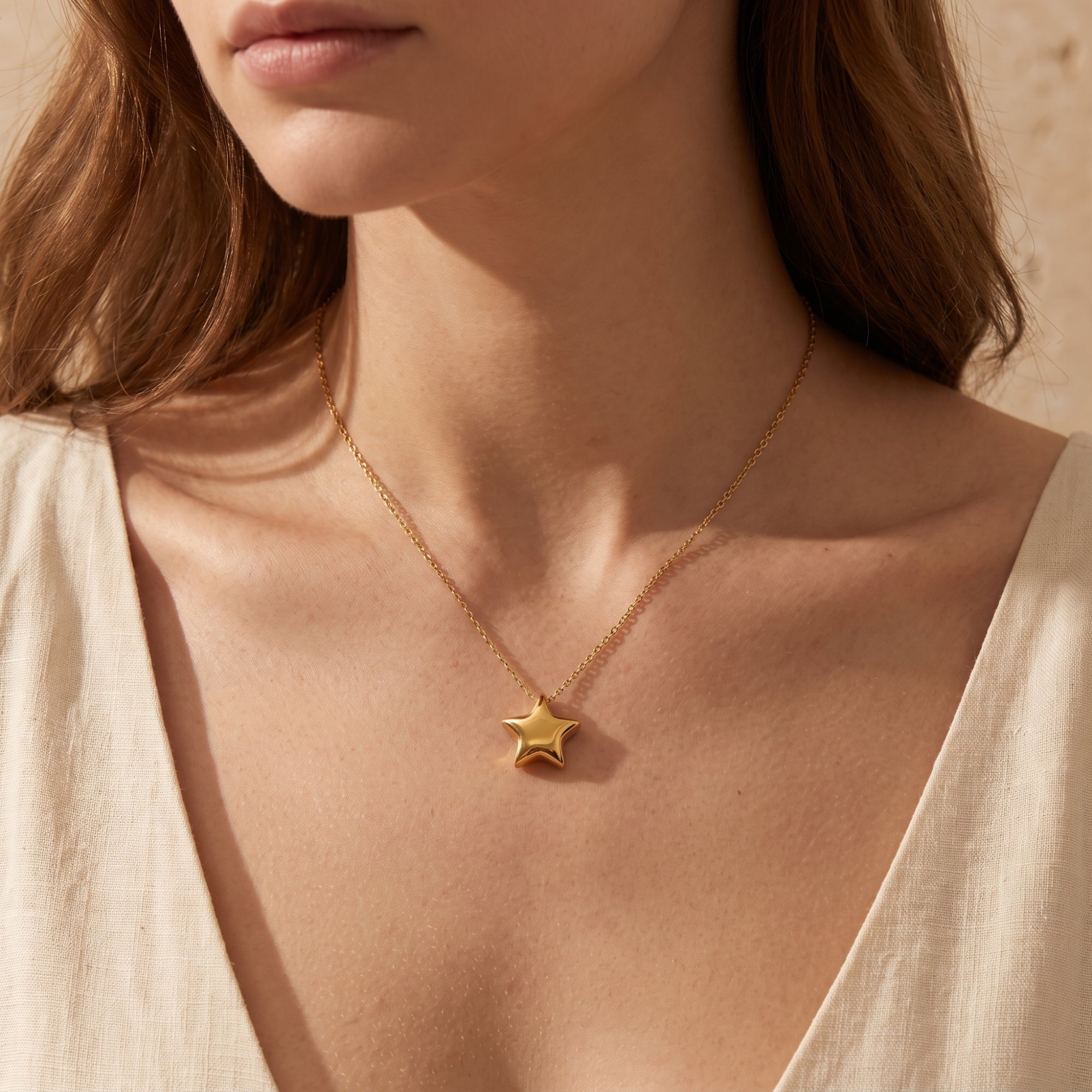 The Puffed Star Pendant Necklace