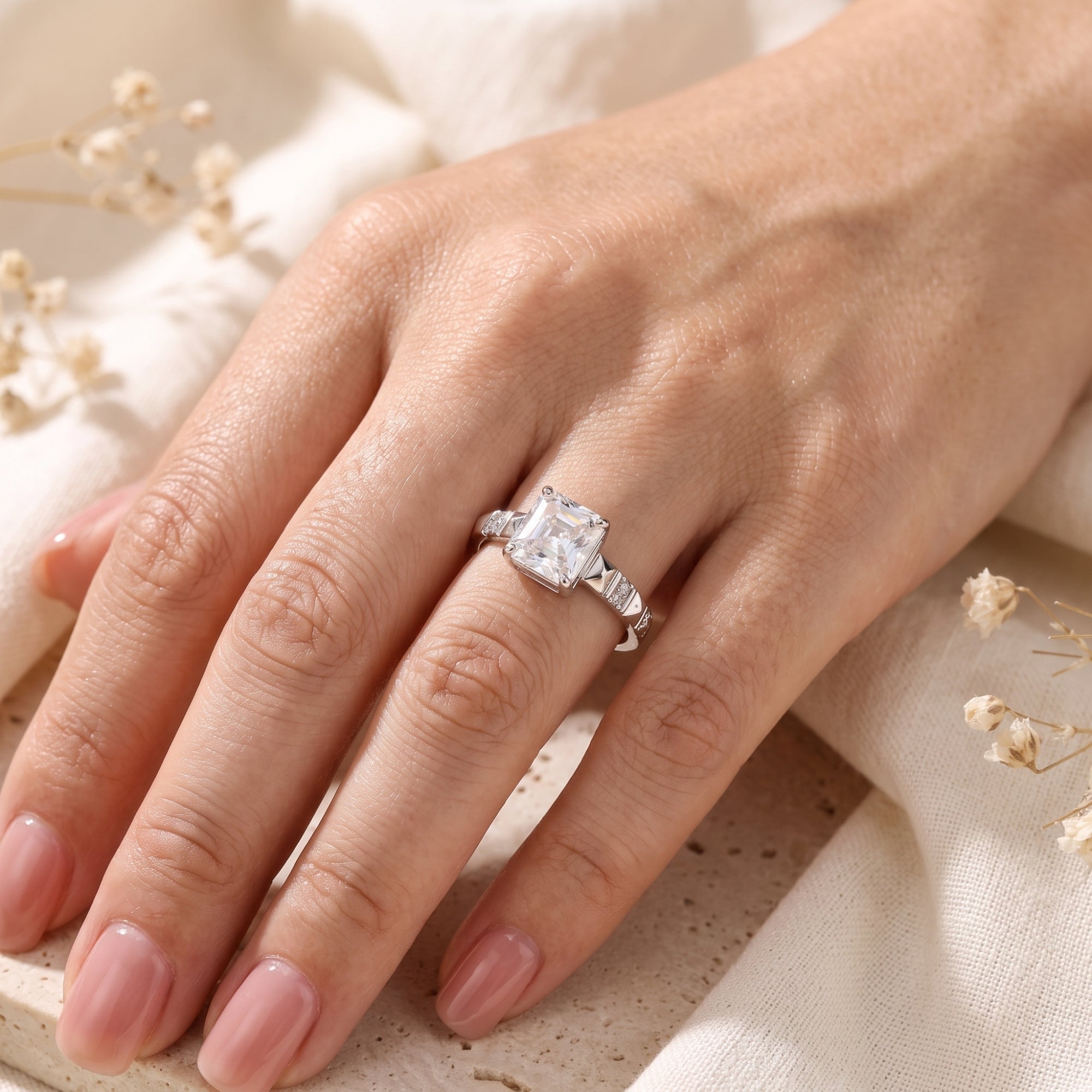 The Valo Radiant Solitaire Ring