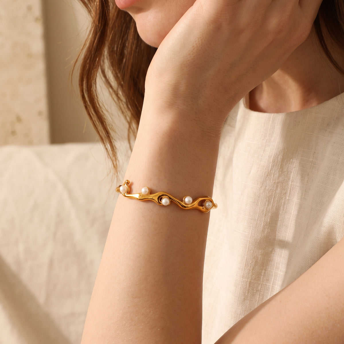 The Sculptural Wave Pearl Bracelet