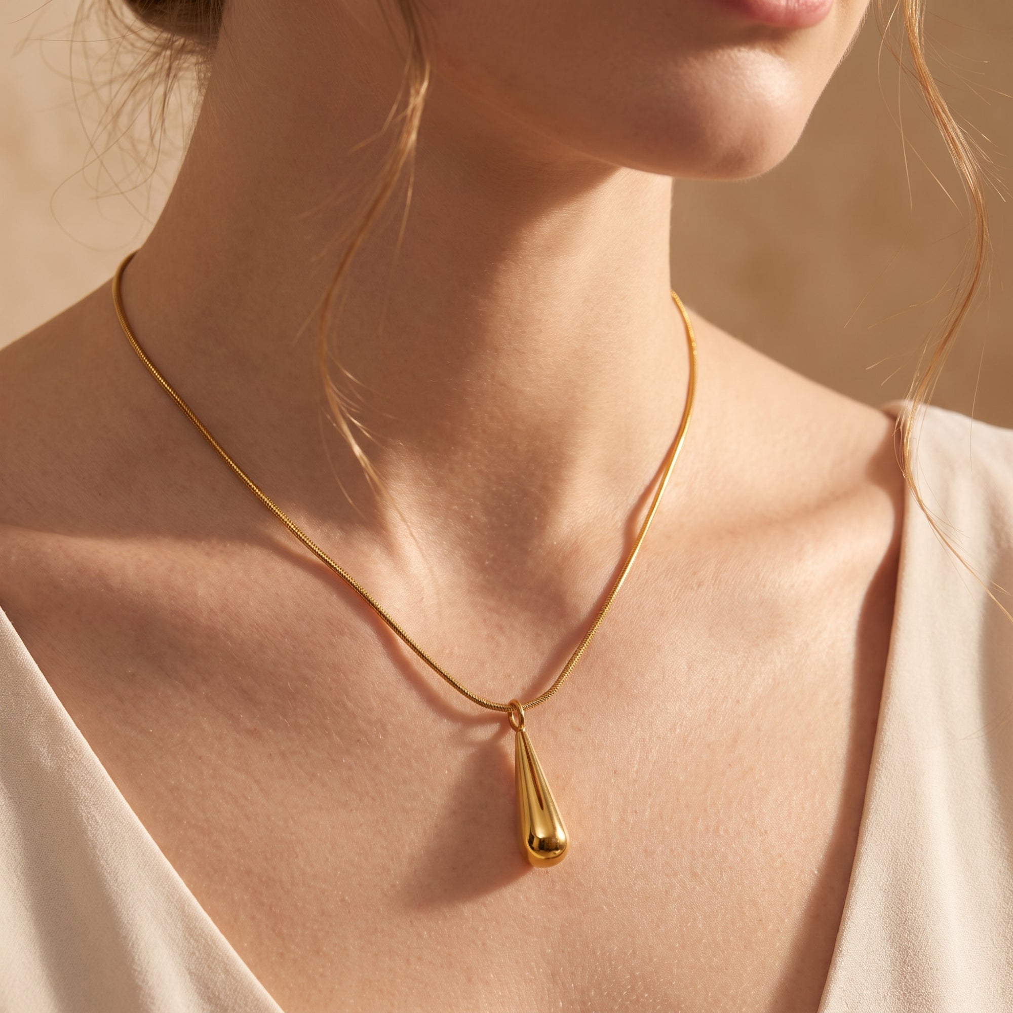 The Liquid Teardrop Necklace