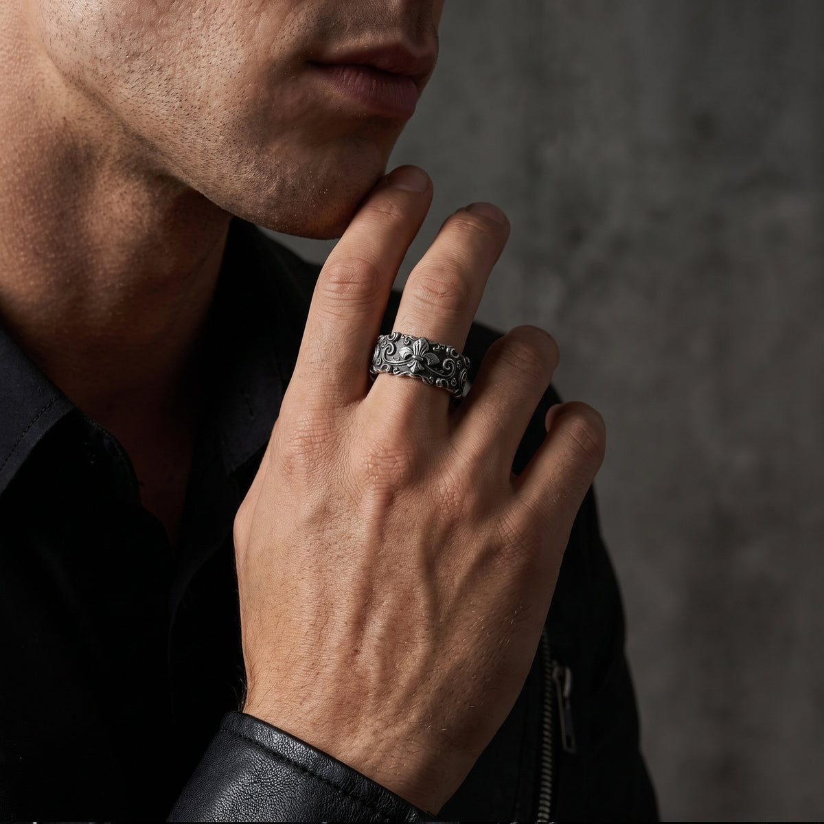 The Fleur-de-lis Open Band Ring