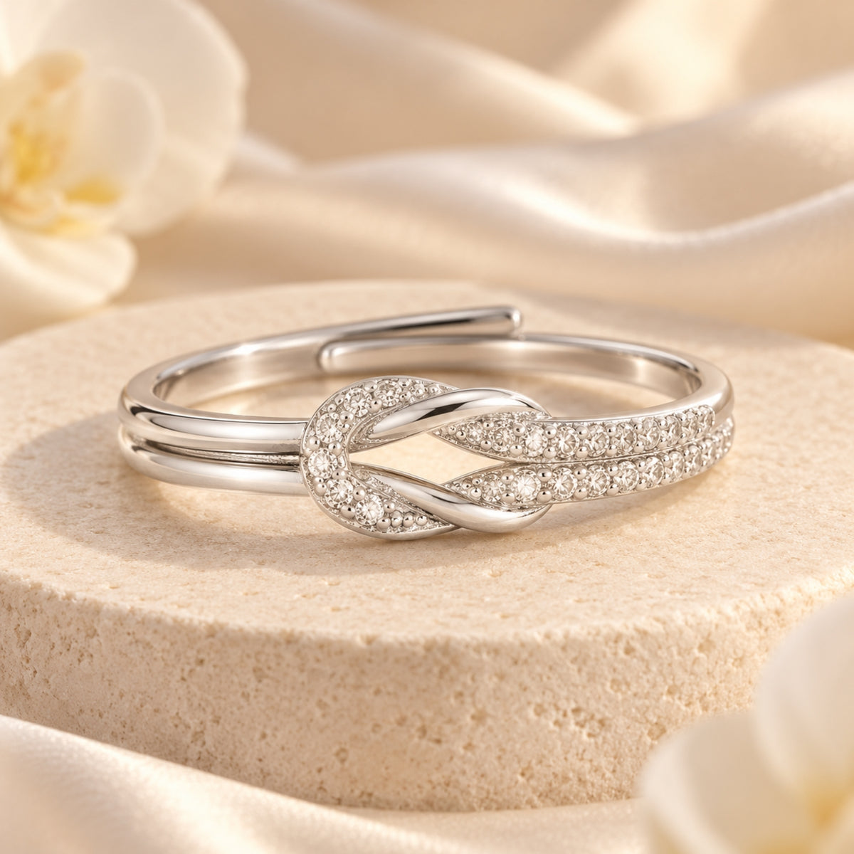 The Intertwined Love Knot Ring