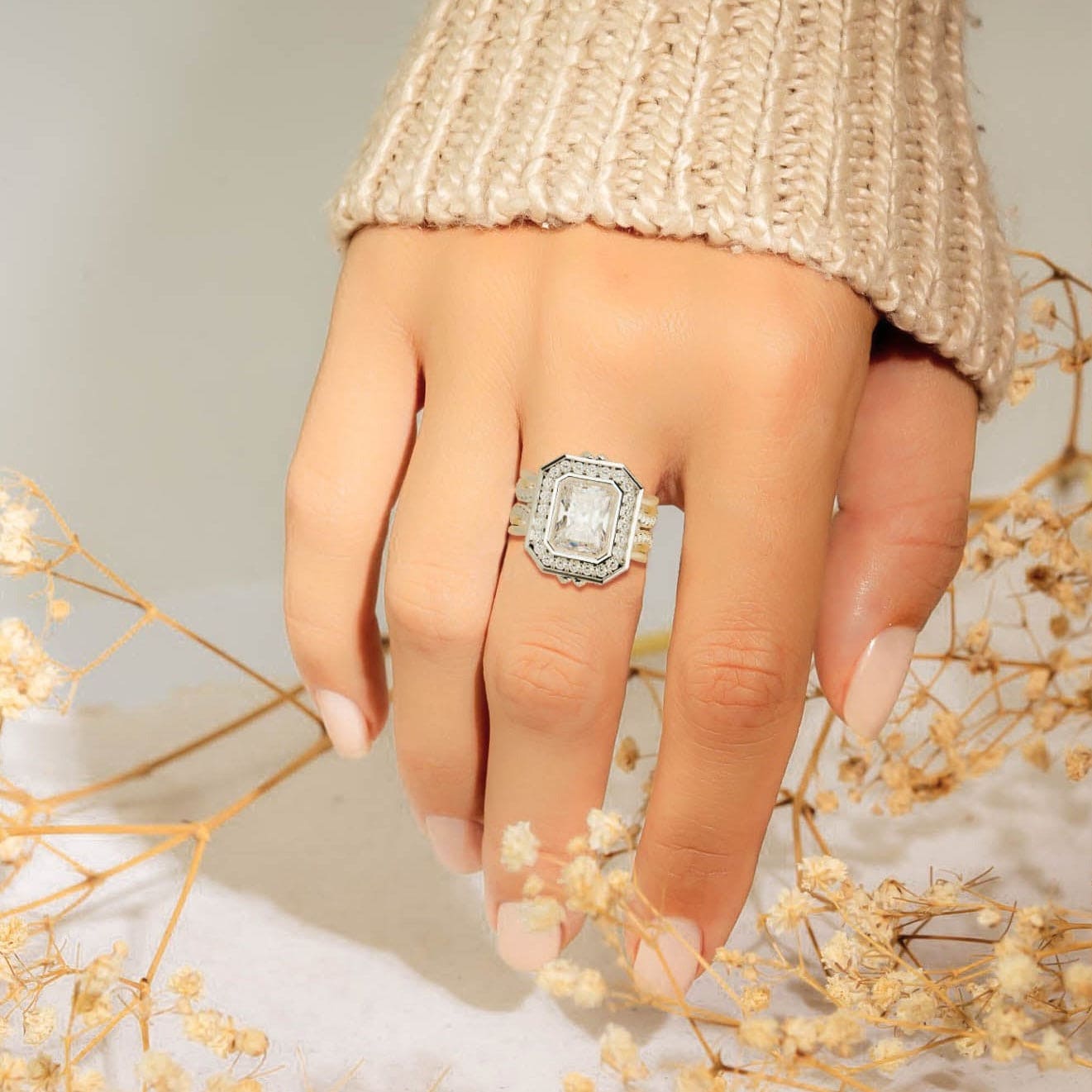Elysian Glow: Emerald-Cut Diamond Ring - S925 Sterling Silver