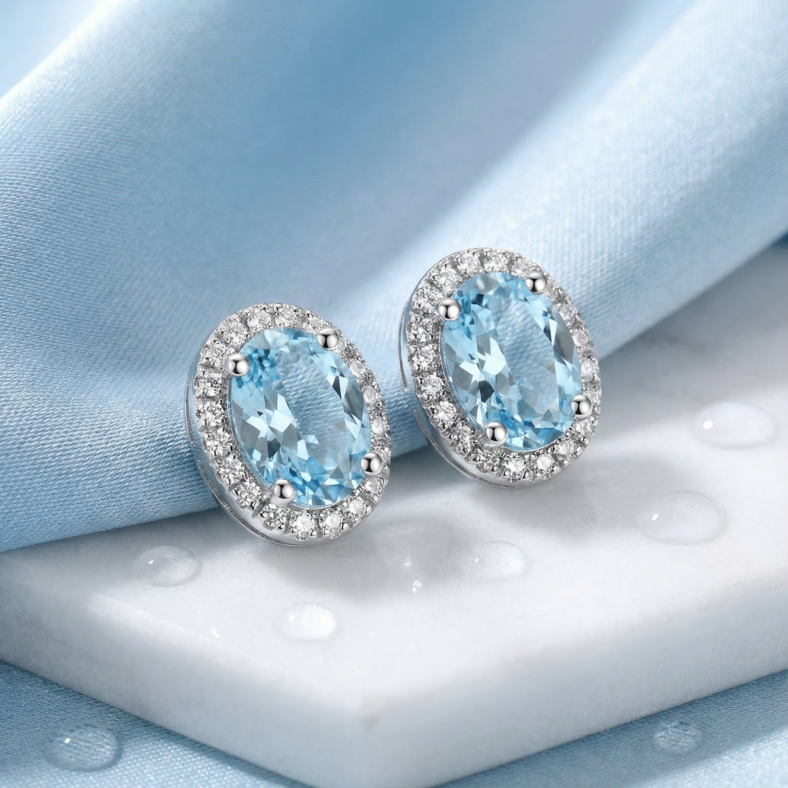 The Olyra Halo Studs - S925 Sterling Silver