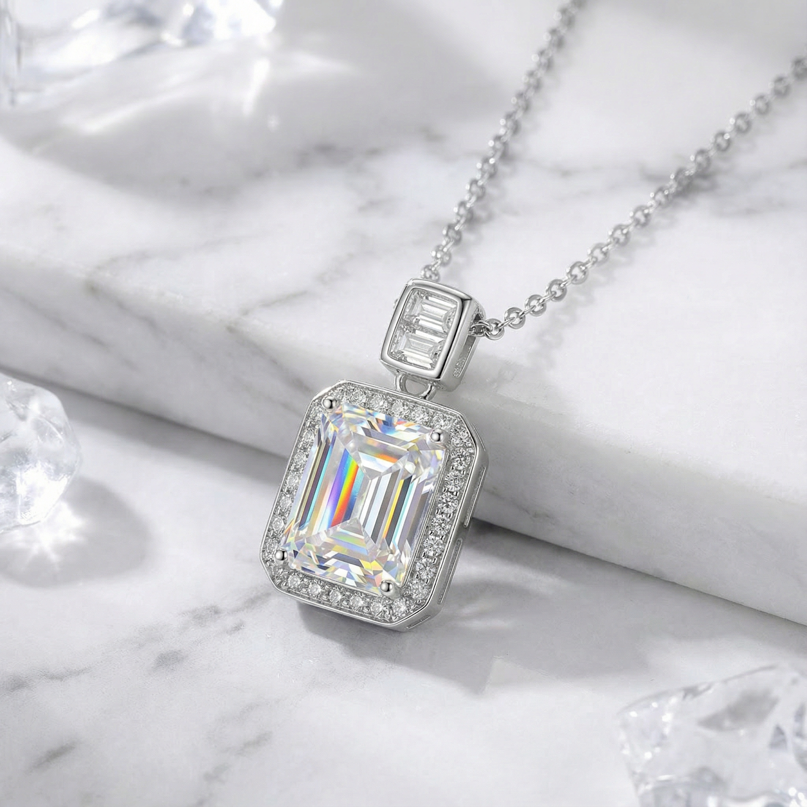 The Aurella Emerald Cut - S925 Sterling Silver