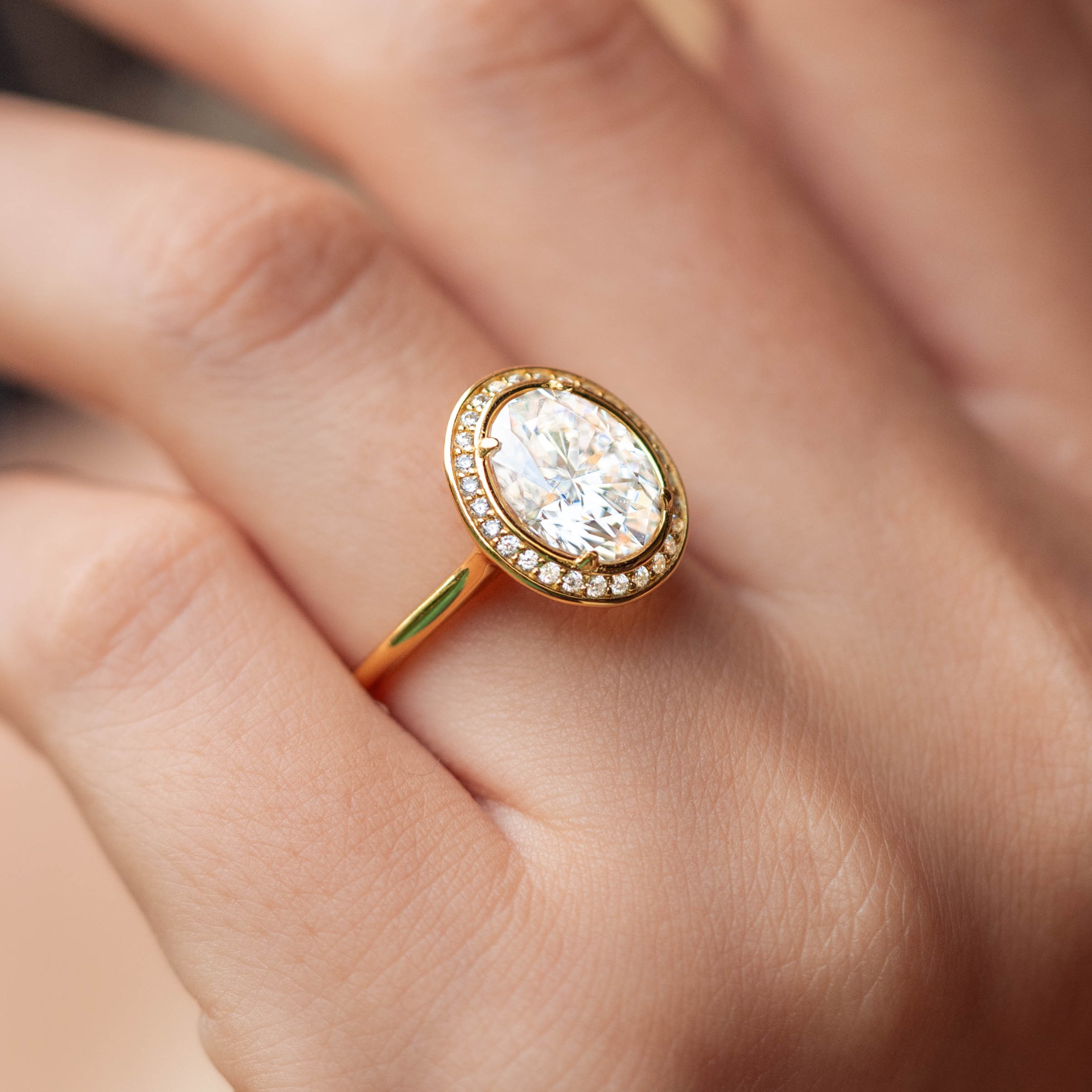 The Elizabeth - Gold