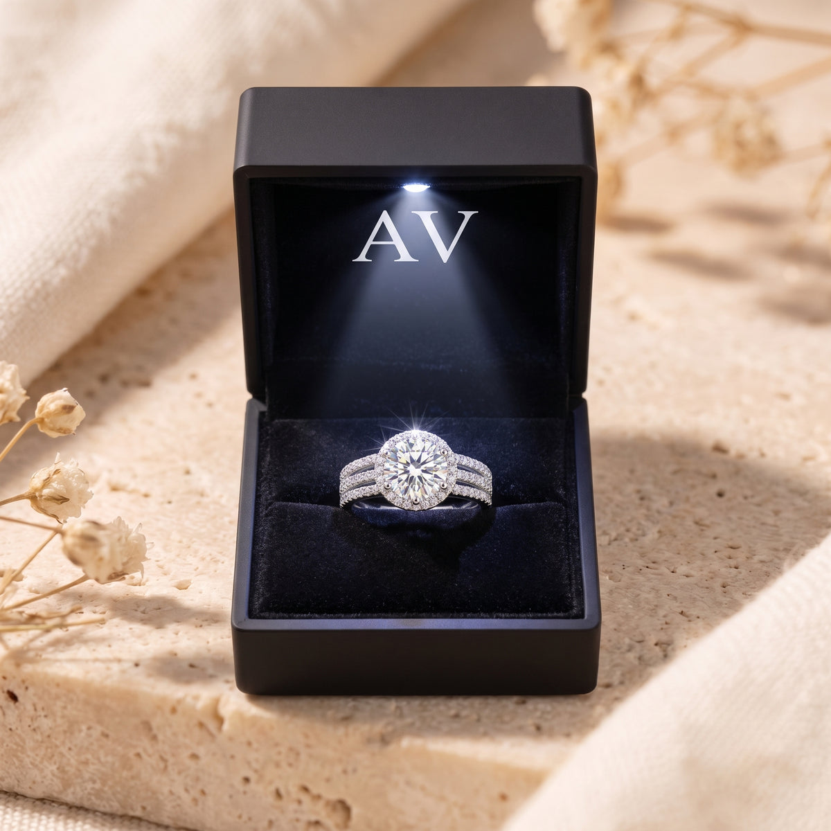 YLQ4635-rings - Premium LED Gift Box Presentation