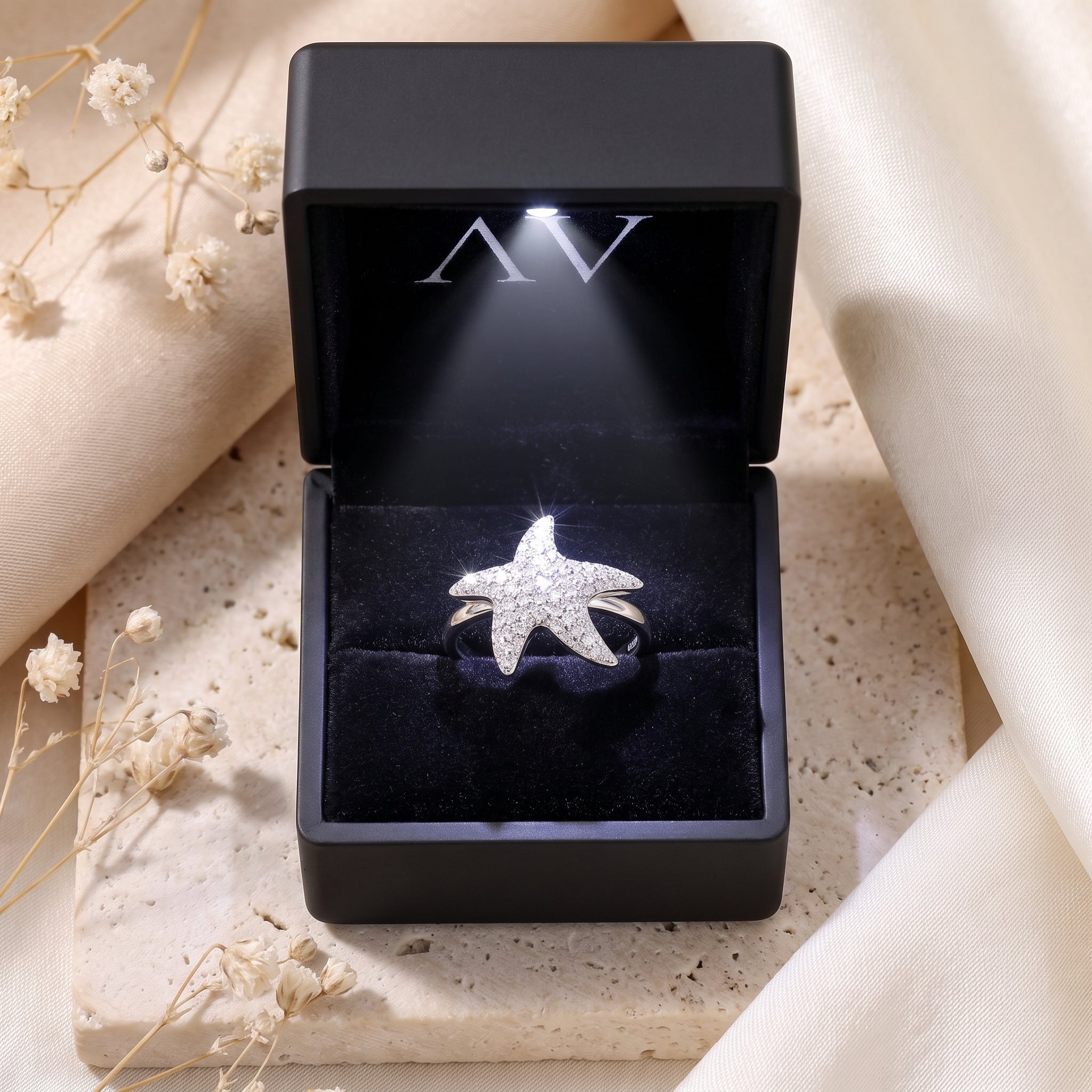 YLQ4824-rings - Premium LED Gift Box Presentation