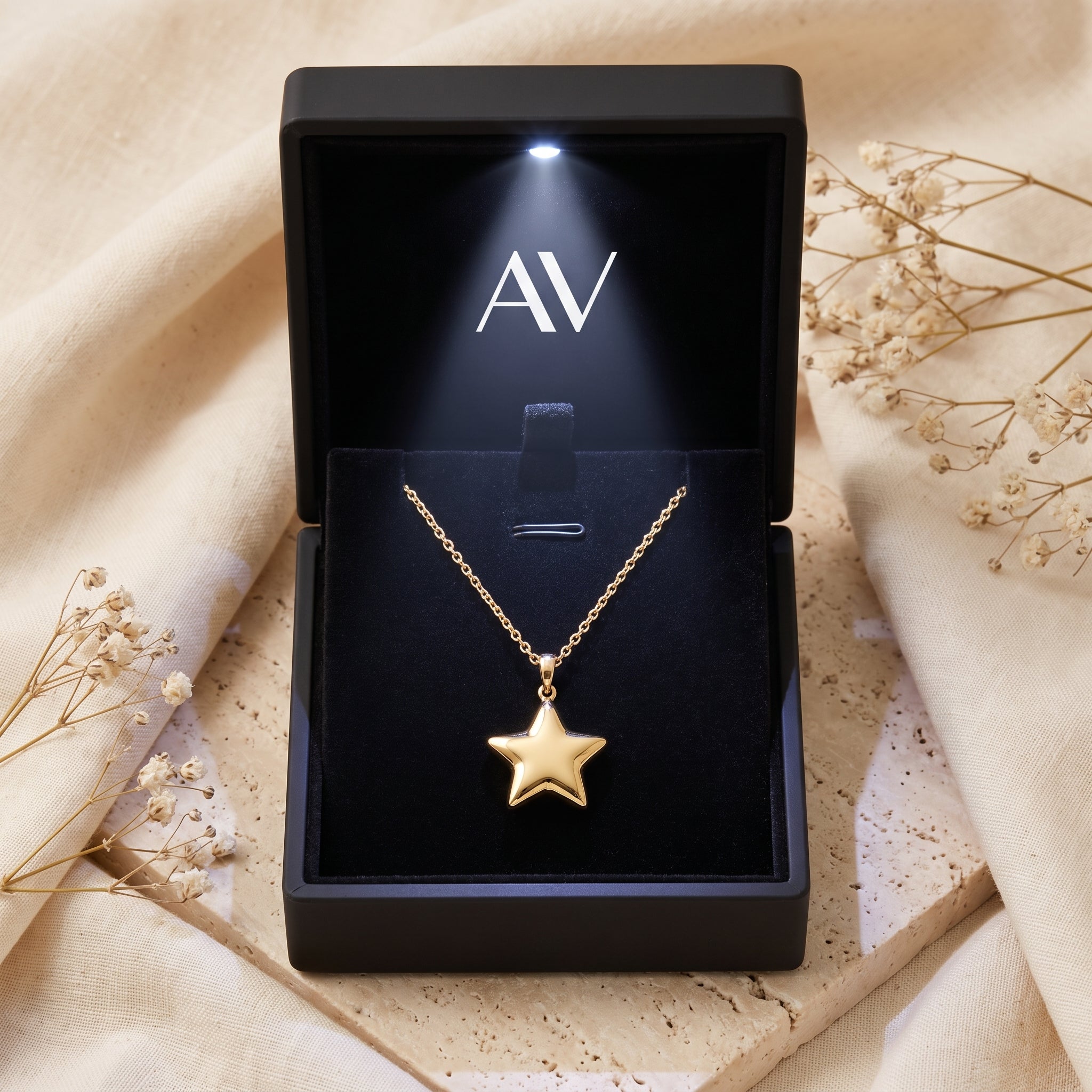 YLQ49192-NECKLACE - Premium LED Gift Box Presentation