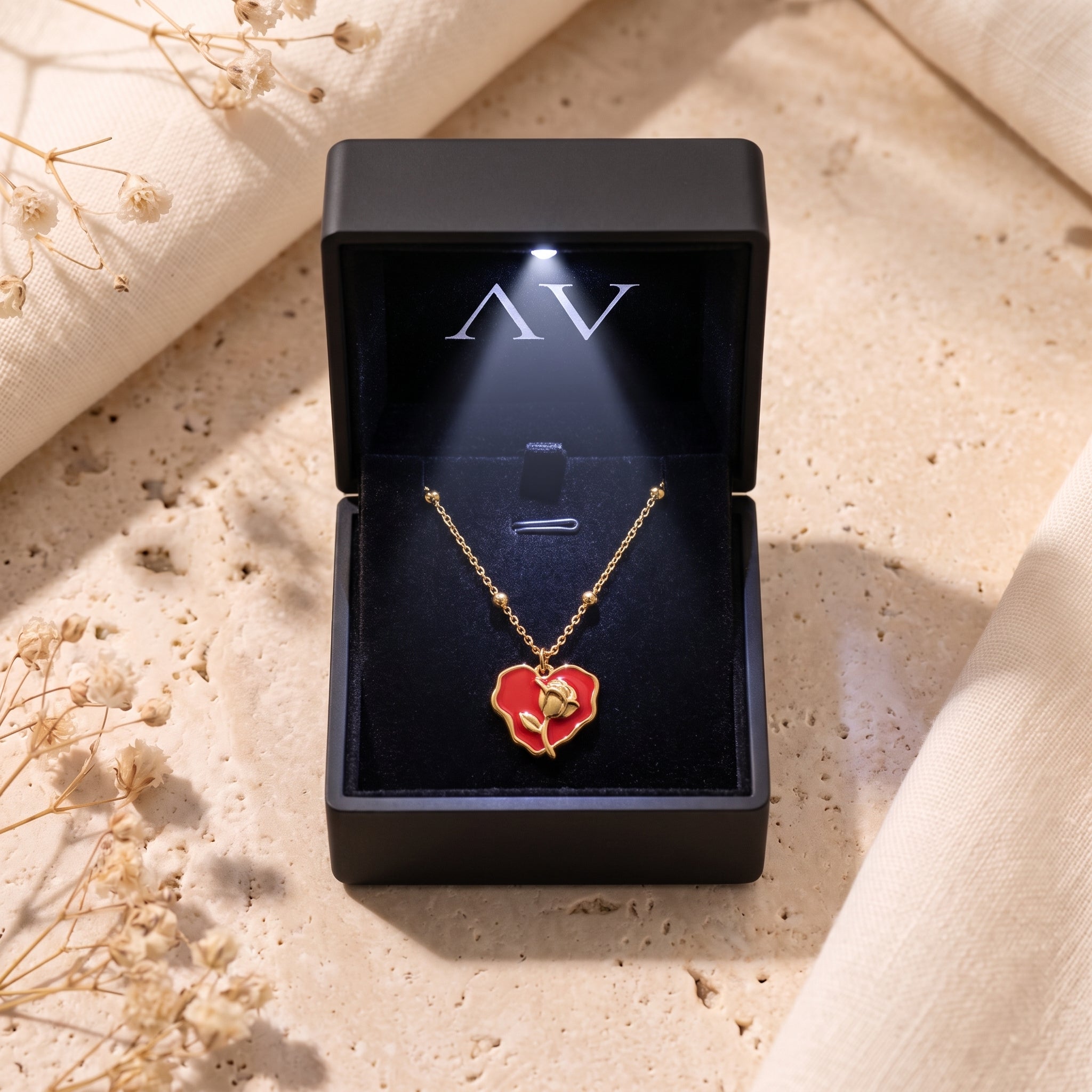 YLQ49194-NECKLACE - Premium LED Gift Box Presentation