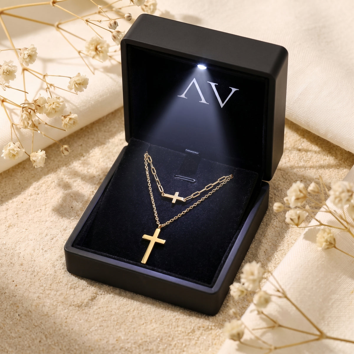 YLQ49558-cross necklace - Premium LED Gift Box Presentation