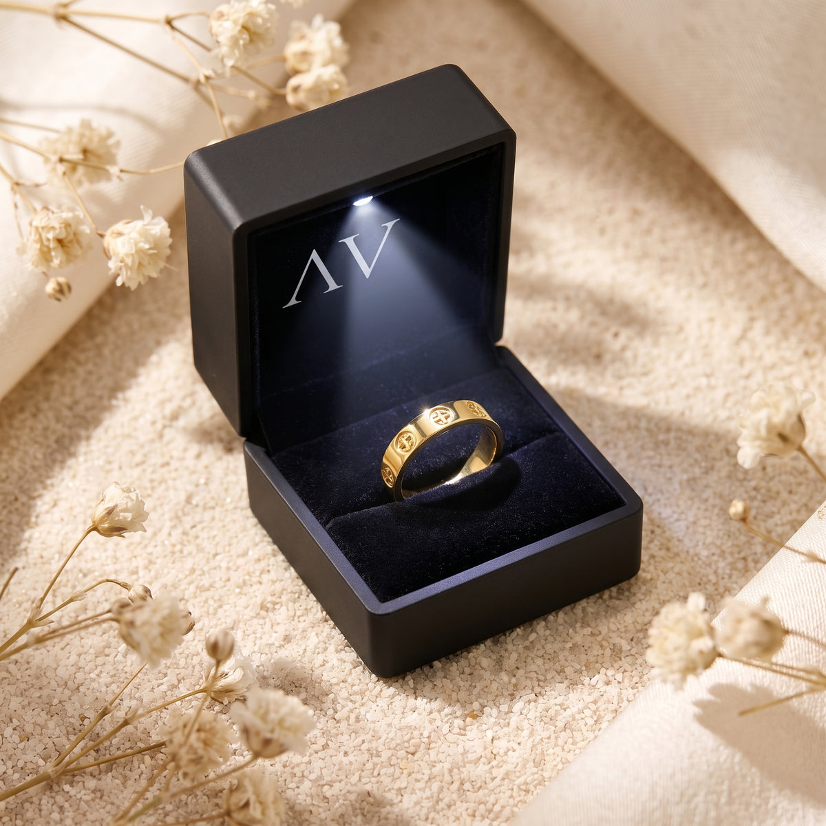 YLQ49633-ring - Premium LED Gift Box Presentation