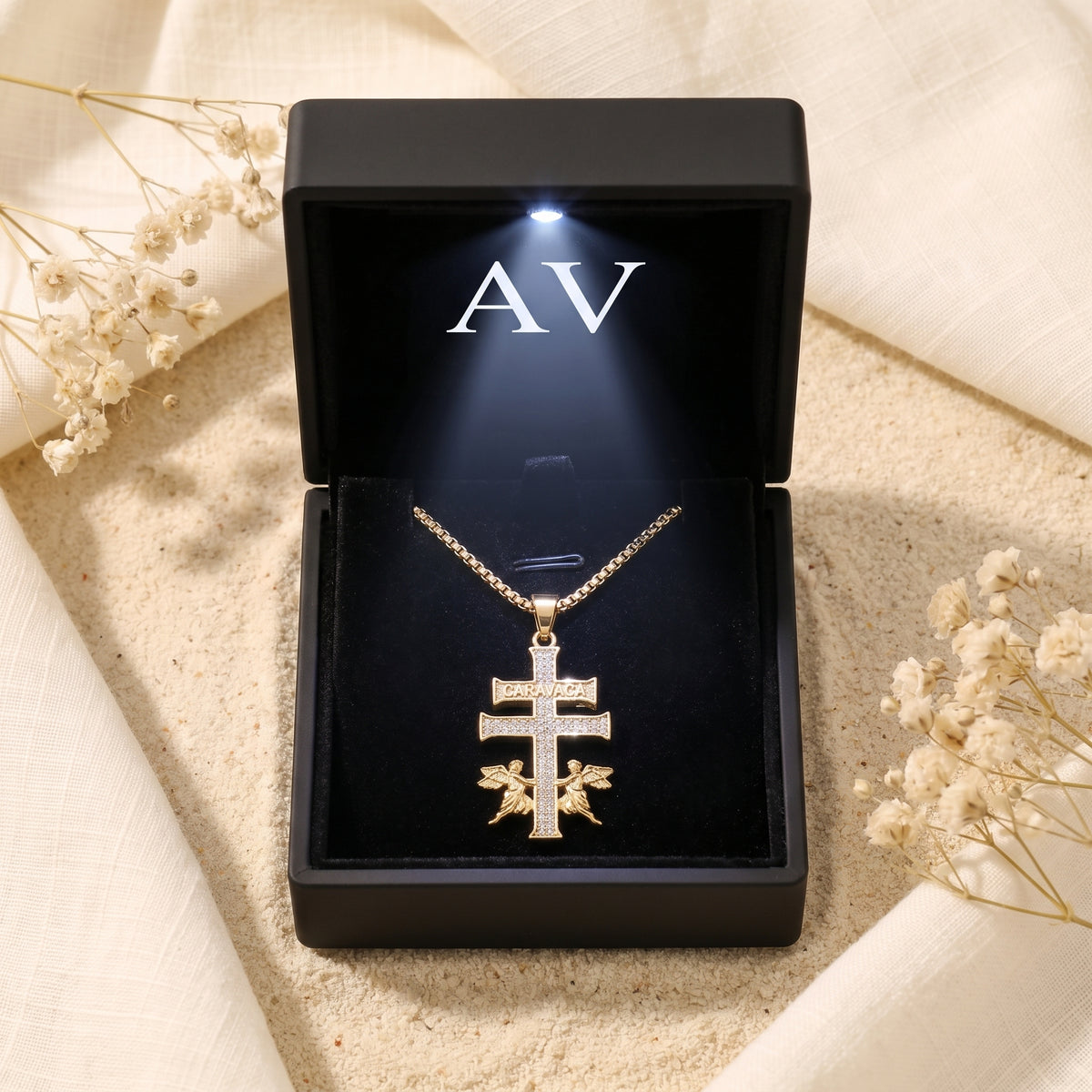 YLQ49668-cross necklace - Premium LED Gift Box Presentation