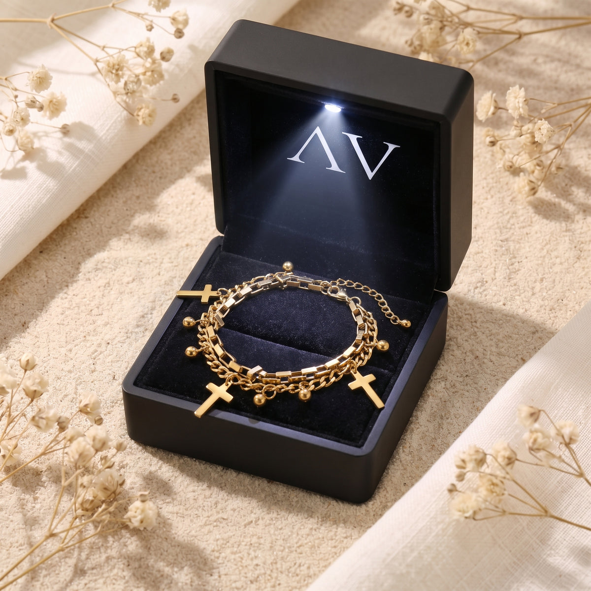 YLQ49798-bracelet - Premium LED Gift Box Presentation