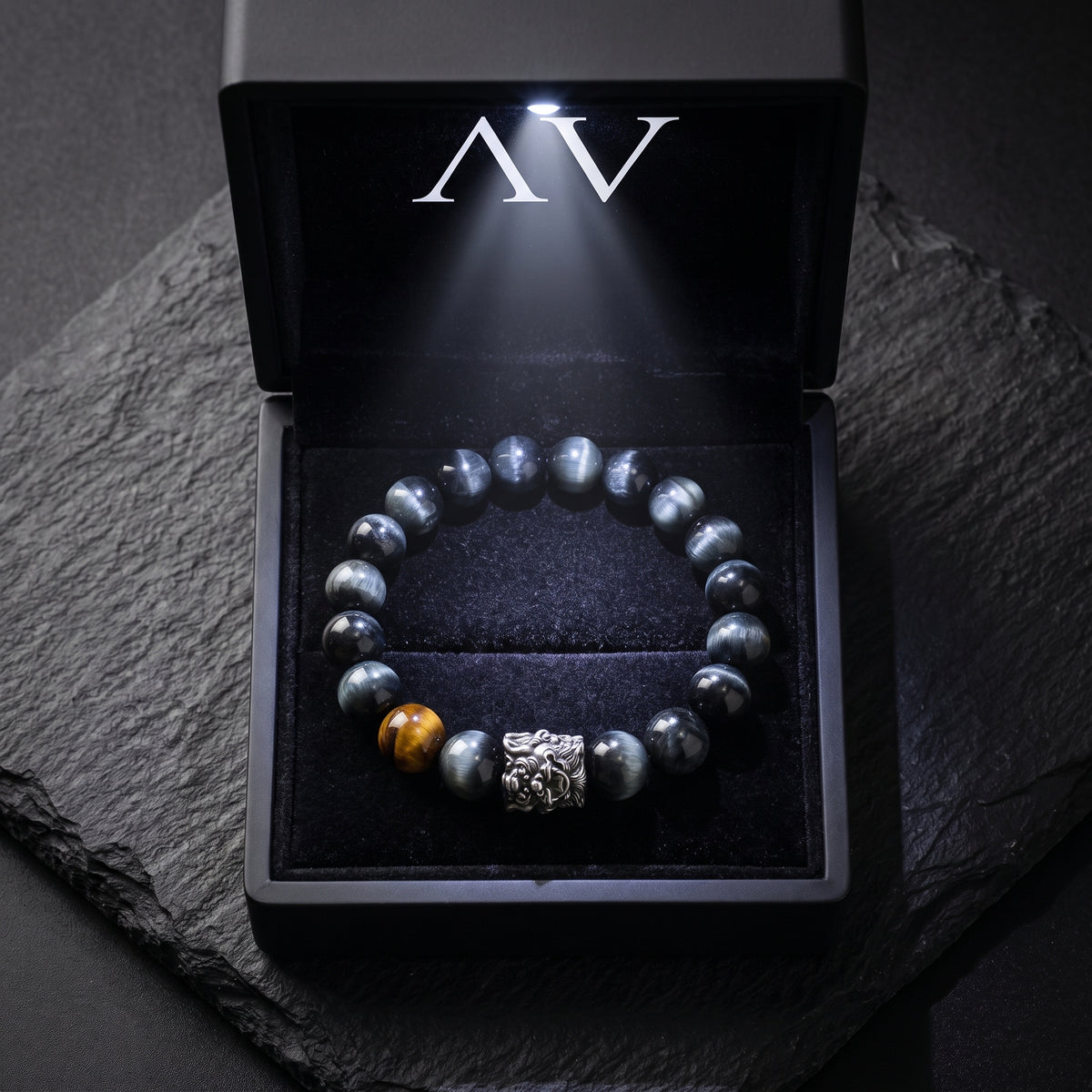YLQ50055-bracelet - Premium LED Gift Box Presentation