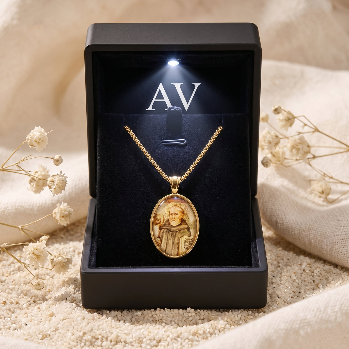YLQ50592-Necklace - Premium LED Gift Box Presentation