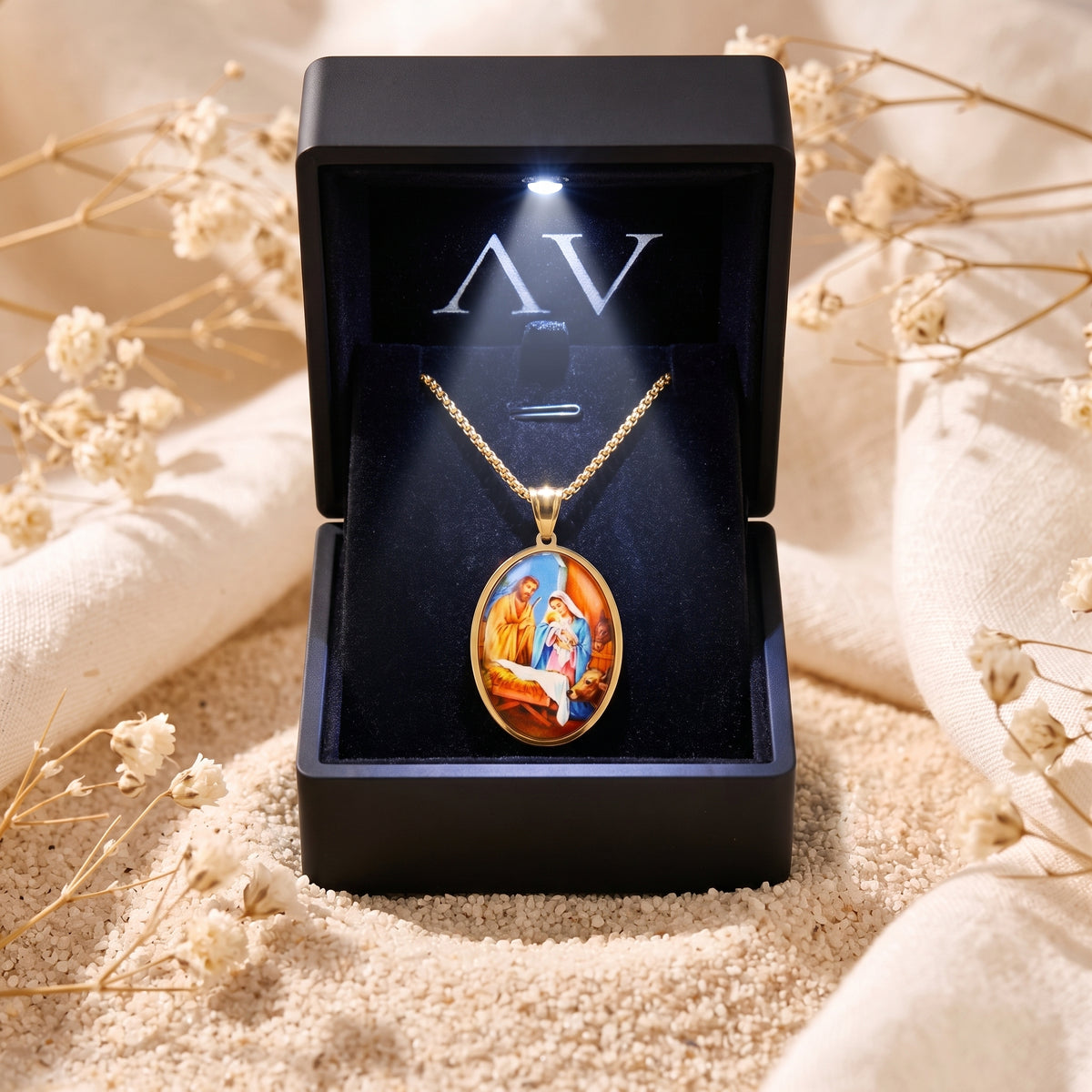 YLQ50595-Necklace - Premium LED Gift Box Presentation