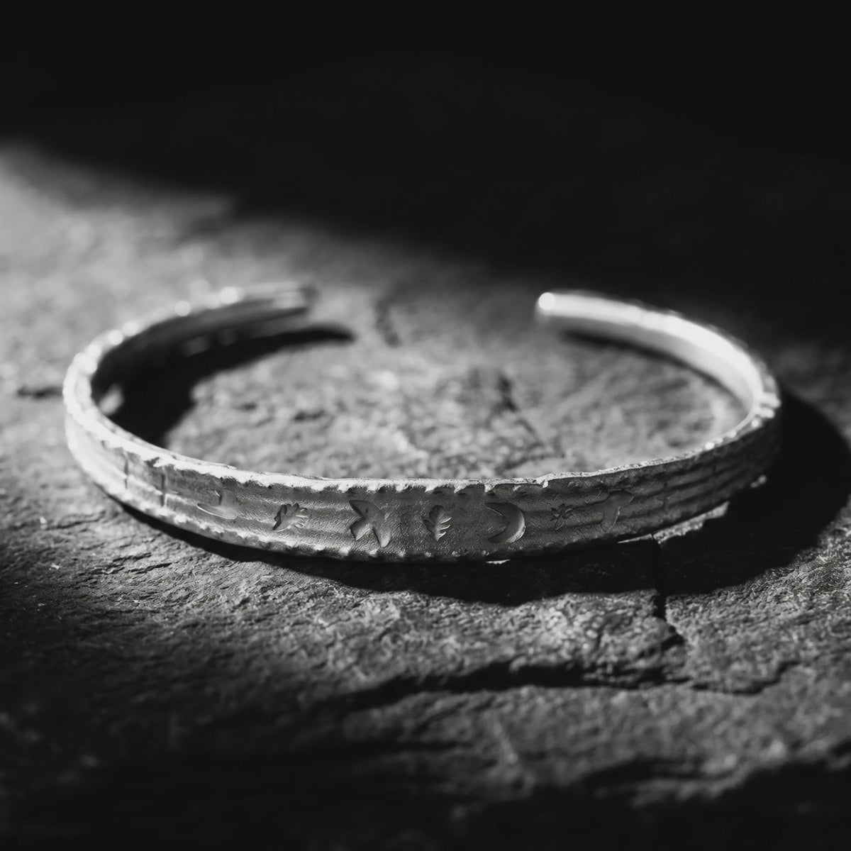YLQ50234-bracelet rotation video