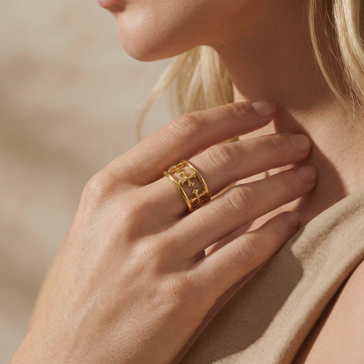 YLQ49625-ring lifestyle video