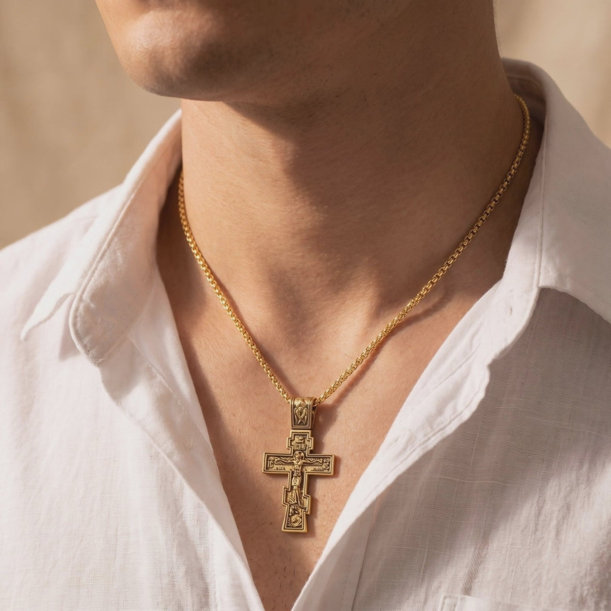 YLQ49661-cross necklace lifestyle video