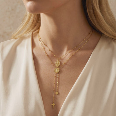 YLQ49596-cross necklace lifestyle video