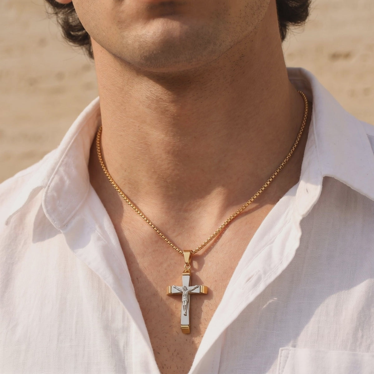 YLQ49677-cross necklace lifestyle video