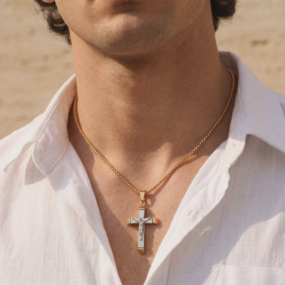 YLQ49677-cross necklace lifestyle video