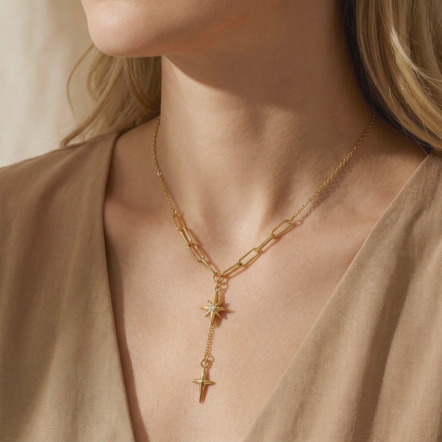 YLQ49584-cross necklace lifestyle video