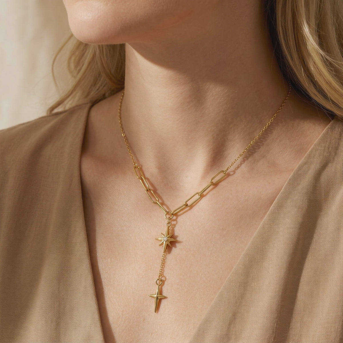 YLQ49584-cross necklace lifestyle video