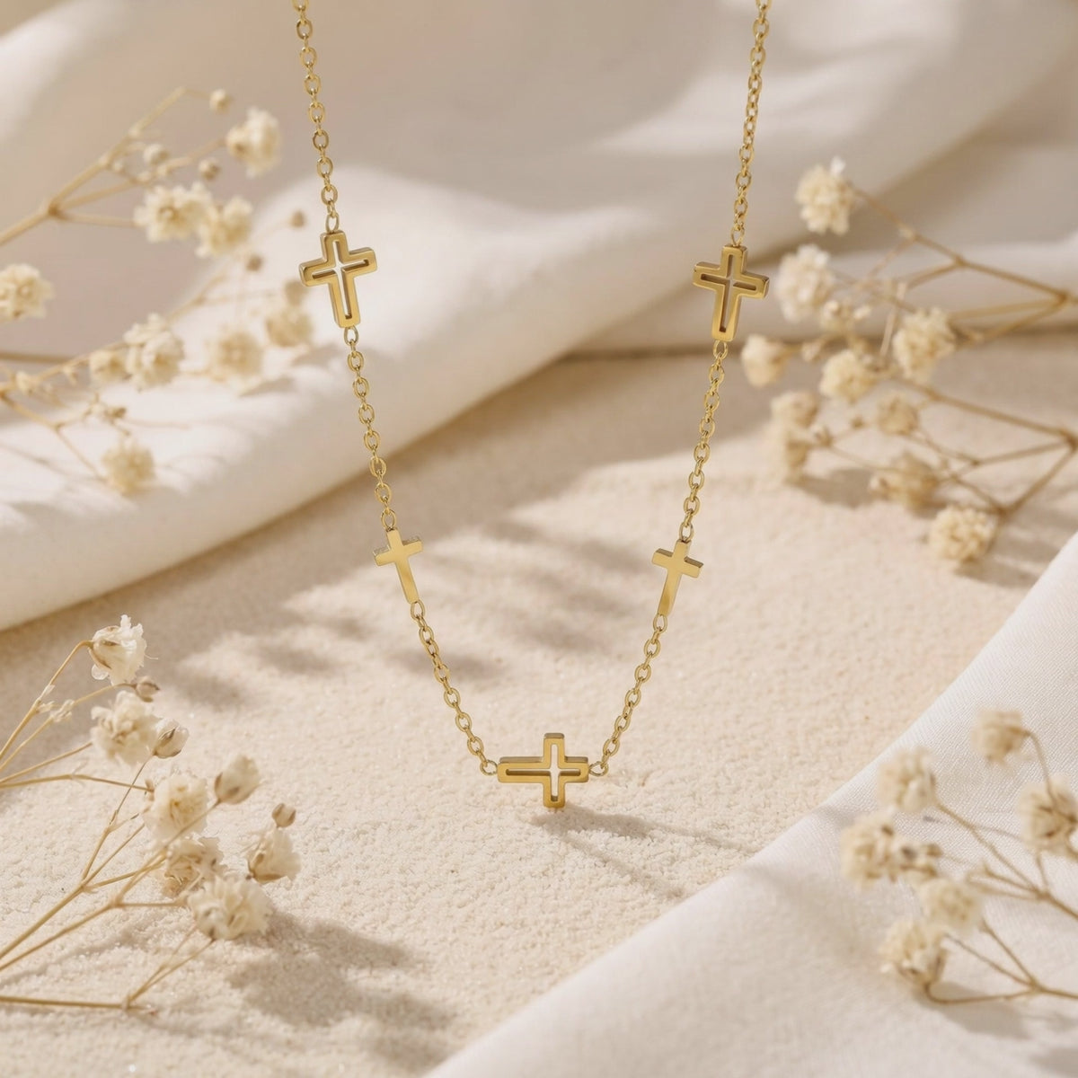 YLQ49554-cross necklace rotation video