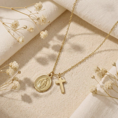 YLQ49549-cross necklace rotation video