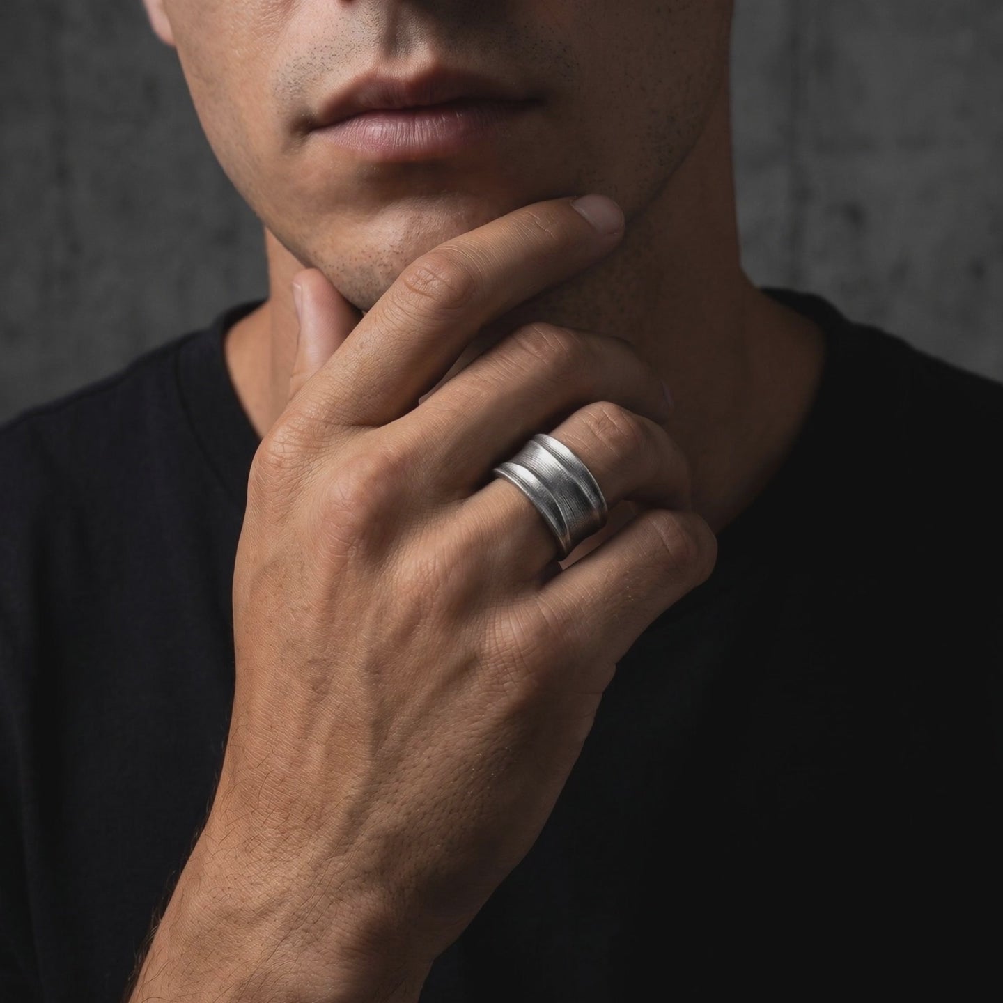 YLQ49978-rings lifestyle video