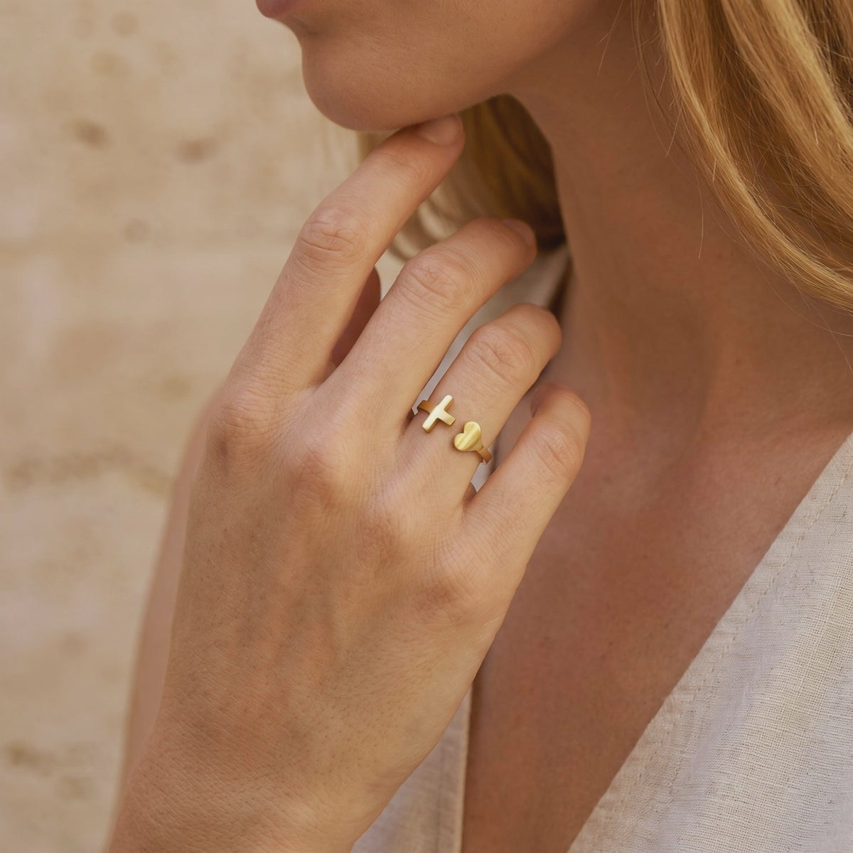 YLQ49619-ring lifestyle video