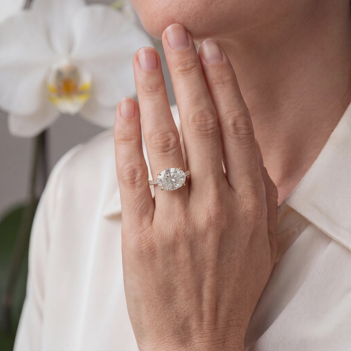 AI0009-OVA-4.5CT-PAVE-EW lifestyle video